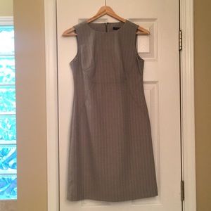 EUC Banana Republic suit/sheath dress